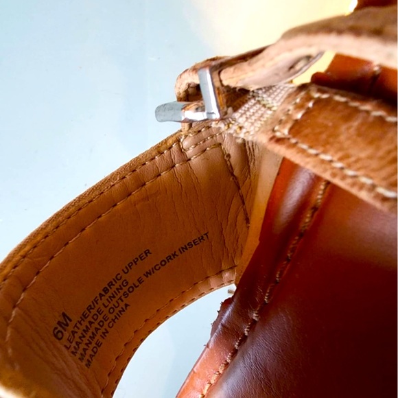 Gianni Bini - women sandal size 6M - Picture 3 of 4